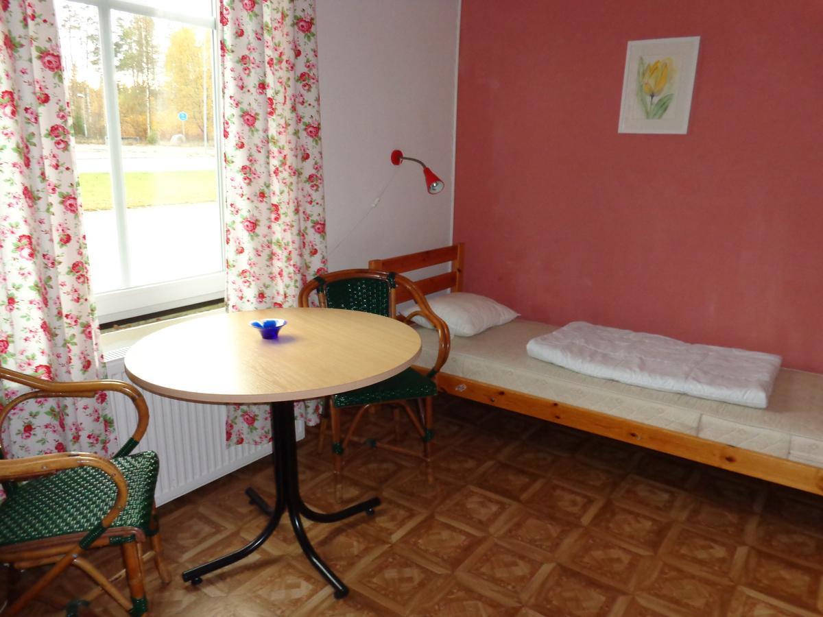Maleras Hostel B&B Екстер'єр фото