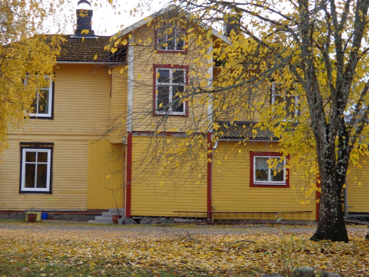 Maleras Hostel B&B Екстер'єр фото
